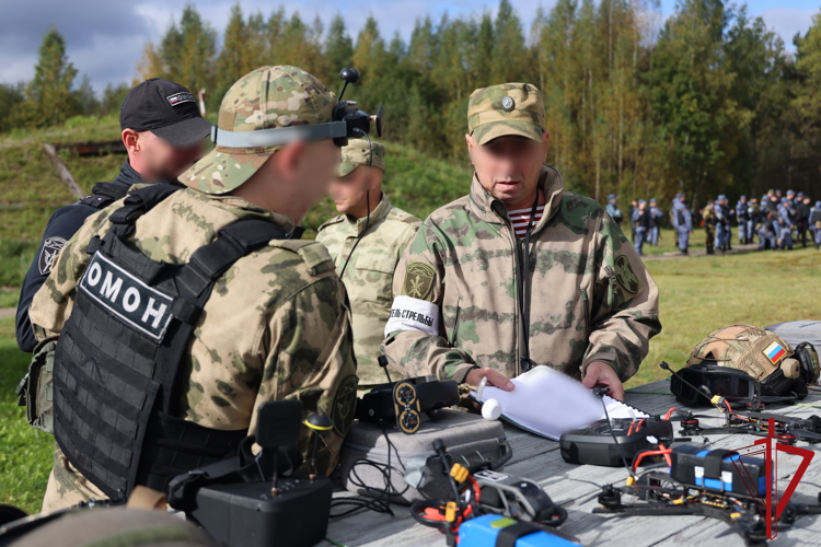 В Ленинградской области сотрудники Росгвардии провели практические занятия по противодействию БПЛА