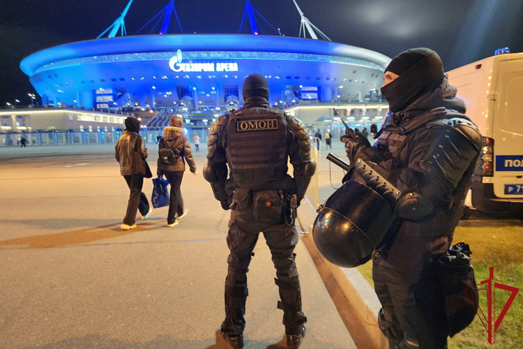 Подразделения Росгвардии обеспечили правопорядок при проведении футбольного матча Кубка России