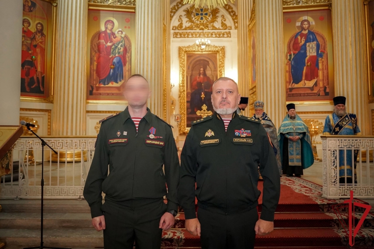 Замдиректора Росгвардии генерал-полковник Алексей Воробьев вручил государственные награды военнослужащим Северо-Западного округа ВНГ РФ, отличившимся в ходе СВО