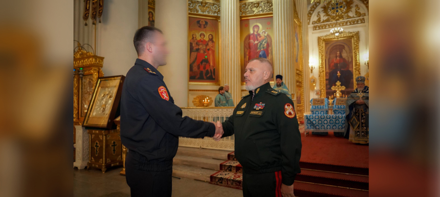 Замдиректора Росгвардии генерал-полковник Алексей Воробьев вручил государственные награды военнослужащим Северо-Западного округа ВНГ РФ, отличившимся в ходе СВО
