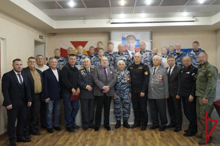 В Санкт-Петербурге отметили День создания отрядов мобильных особого назначения Росгвардии