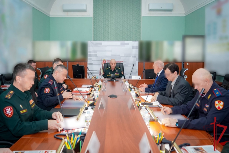 Начальник ГУ Росгвардии генерал-майор полиции Дмитрий Очеретяный принял участие в заседании Военного совета Северо-Западного округа ВНГ РФ  