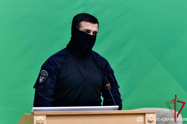 Представители ОМОН «Балтика» провели встречу со студентами