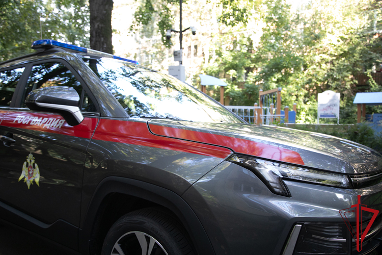 В Петербурге росгвардейцы оперативно пресекут правонарушения, зафиксированные с помощью инновационных систем видеонаблюдения с искусственным интеллектом.