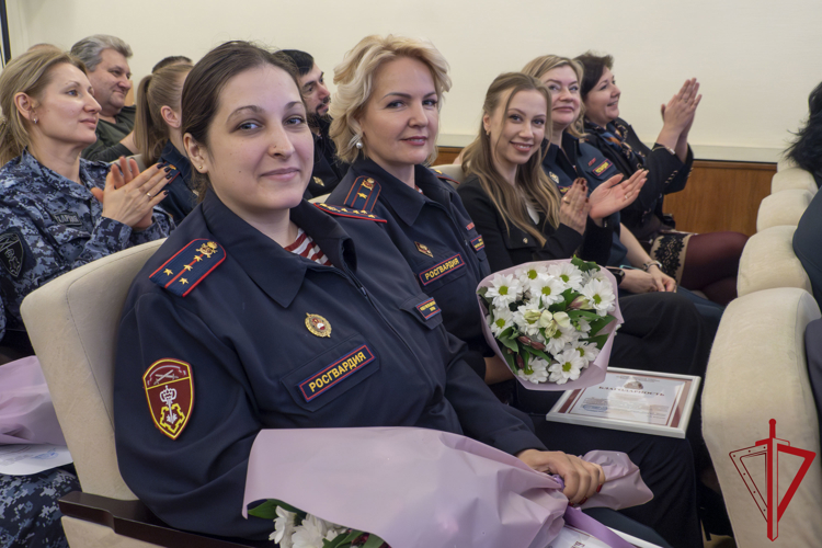 В Управлении вневедомственной охраны состоялось торжественное совещание, посвященное 73-й годовщине со Дня образования вневедомственной охраны