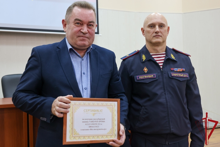 В Центре лицензионно-разрешительной работы ГУ Росгвардии подведены результаты работы за 9 месяцев