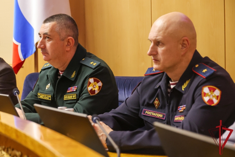 Представители Росгвардии приняли участие в торжественном приеме губернатора Ленобласти, посвященного Дню сотрудника органов внутренних дел 