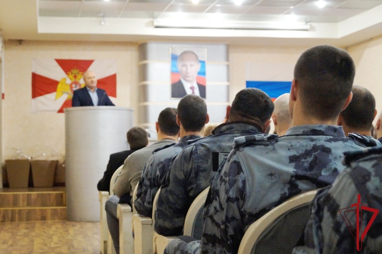 Петербургский ОМОН отмечает 37-ю годовщину со дня образования