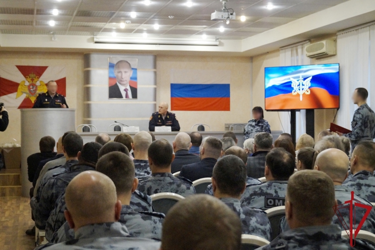 Петербургский ОМОН отмечает 37-ю годовщину со дня образования