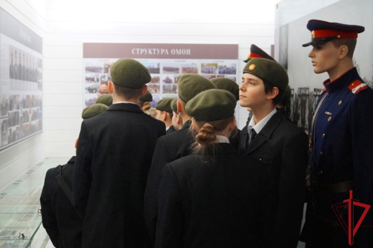 Cотрудники ОМОН "Бастион" приняли участие в мероприятиях, посвященных Дню призывника