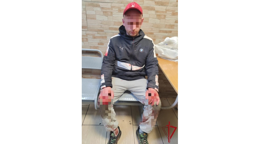 В Красногвардейском районе наряд Росгвардии по горячим следам задержал участников уличного конфликта, избивших мужчину