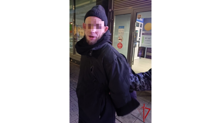 В Красногвардейском районе наряд Росгвардии по горячим следам задержал участников уличного конфликта, избивших мужчину