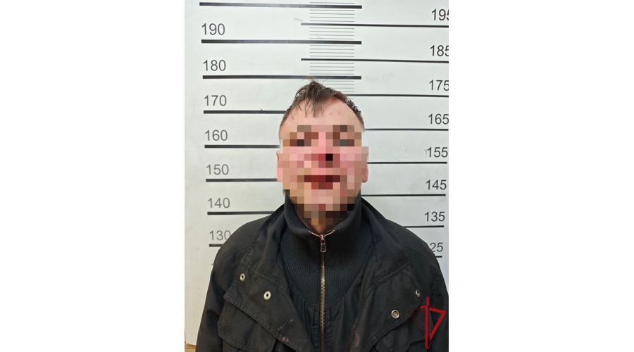 В Красногвардейском районе наряд Росгвардии задержал нетрезвого правонарушителя, напавшего на охранника торгового центра