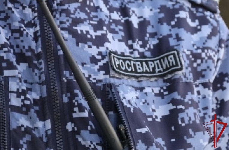 В Центральном районе наряд Росгвардии задержал мужчину, нанесшего побои пациенту больницы