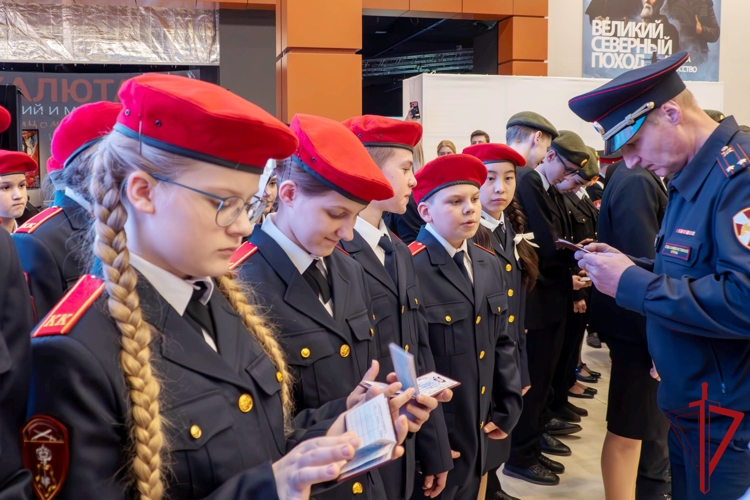 Представители Росгвардии приняли участие в церемонии принятия присяги учащимися подшефных кадетских классов