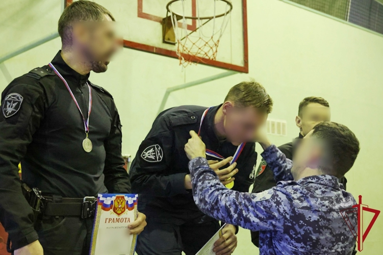 В ГУ Росгвардии прошли чемпионаты по лыжным гонкам, служебному двоеборью и зимнему офицерскому троеборью