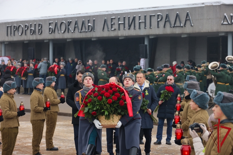 В Ленобласти представители Росгвардии приняли участие в мероприятии, посвященном 83-й годовщине прорыва блокады Ленинграда