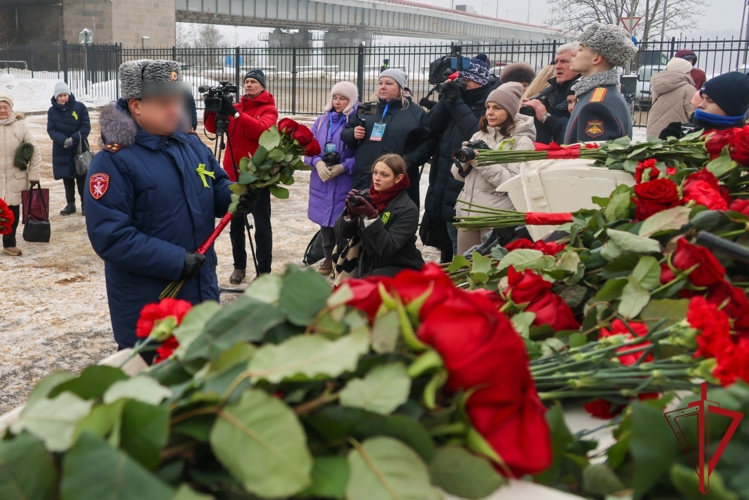 В Ленобласти представители Росгвардии приняли участие в мероприятии, посвященном 83-й годовщине прорыва блокады Ленинграда