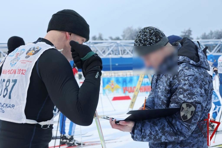 В ГУ Росгвардии прошли чемпионаты по лыжным гонкам, служебному двоеборью и зимнему офицерскому троеборью