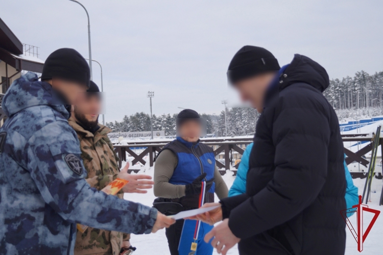 Чемпионат по служебному двоеборью прошёл в ОМОН «Бастион» Росгвардии