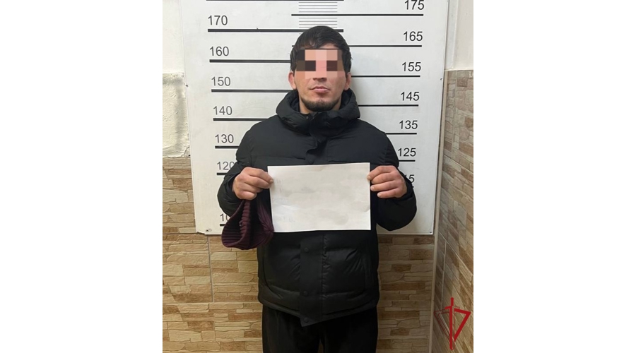 В Красногвардейском районе наряд Росгвардии задержал злоумышленника, угрожавшего сигнальным пистолетом работникам ТРК