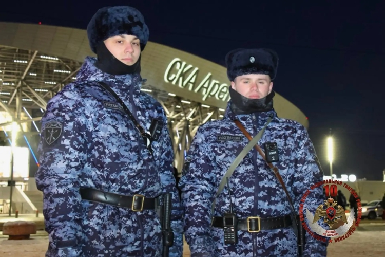 Сотрудники и военнослужащие Росгвардии обеспечили общественный порядок при проведении матча КХЛ