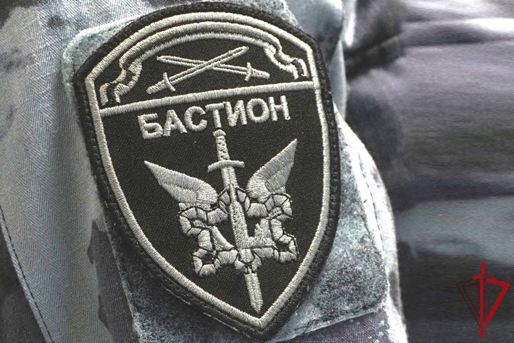 В Приморском районе при содействии сотрудников Росгвардии проведен рейд по проверке соблюдения миграционного законодательства на объектах розничной торговли
