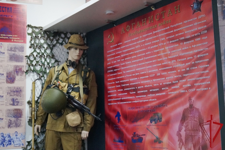 В ОМОН «Бастион» Росгвардии почтили память россиян, исполнявших служебный долг за пределами Отечества