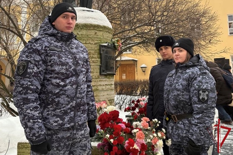 Петербургские росгвардейцы приняли участие в торжественных мероприятиях, посвященных Дню памяти А. С. Пушкина