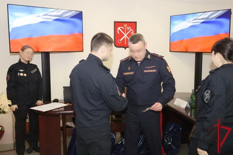В Санкт-Петербурге поздравили СОБР «Гранит» Росгвардии с 33-летием со дня образования