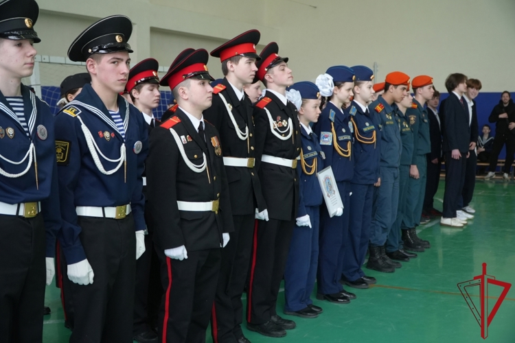 Представители Росгвардии приняли участие в проведении фестиваля-конкурса по военно-прикладным видам спорта среди учащихся кадетских классов