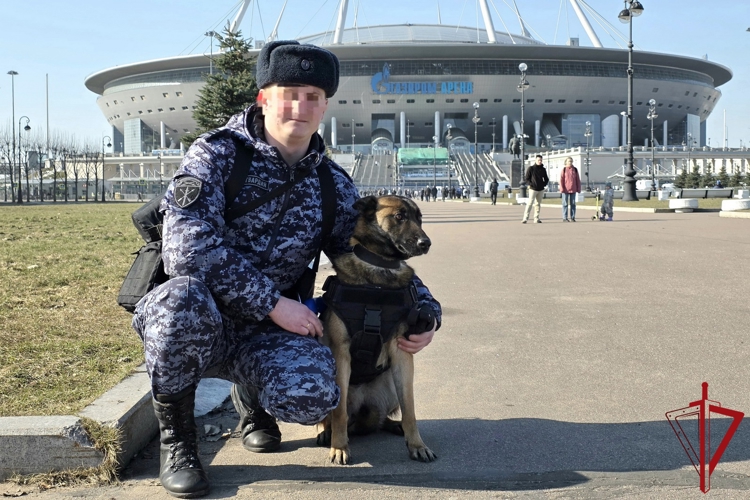 В Петербурге подразделения Росгвардии обеспечили правопорядок во время футбольного матча «Зенит» – «Спартак»