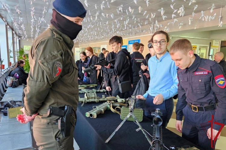 В Ленобласти прошёл патриотический спортивный фестиваль, посвященный 10-летию образования Росгвардии и 33-летию создания СОБР «Гранит»