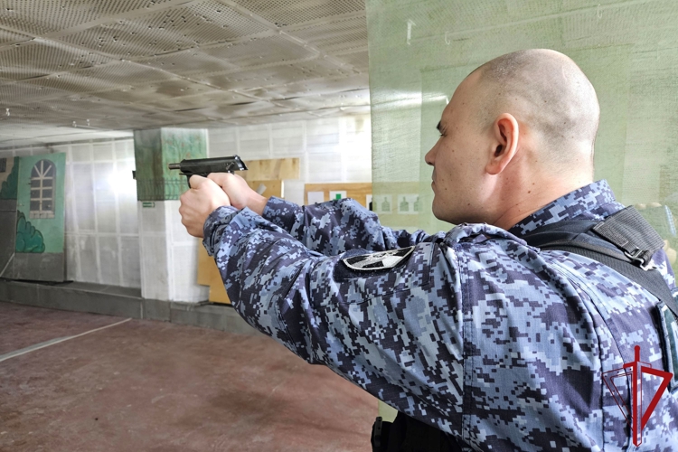 В региональном Управлении вневедомственной охраны войск национальной гвардии РФ прошёл чемпионат по стрельбе
