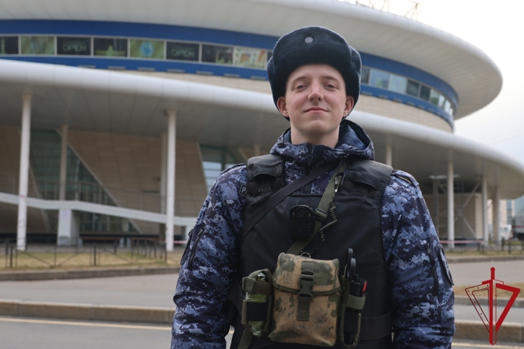 Сотрудники и военнослужащие Росгвардии обеспечили правопорядок во время международного футбольного матча