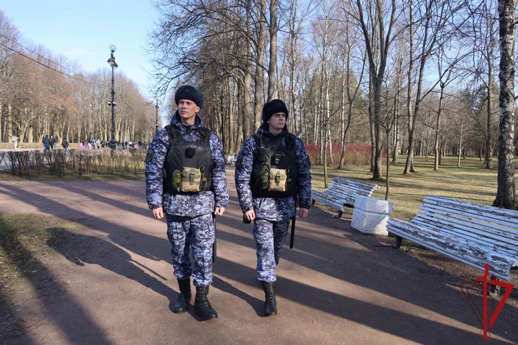 В Санкт-Петербурге подразделения Росгвардии обеспечили правопорядок во время футбольного матча «Зенит» – «Краснодар»