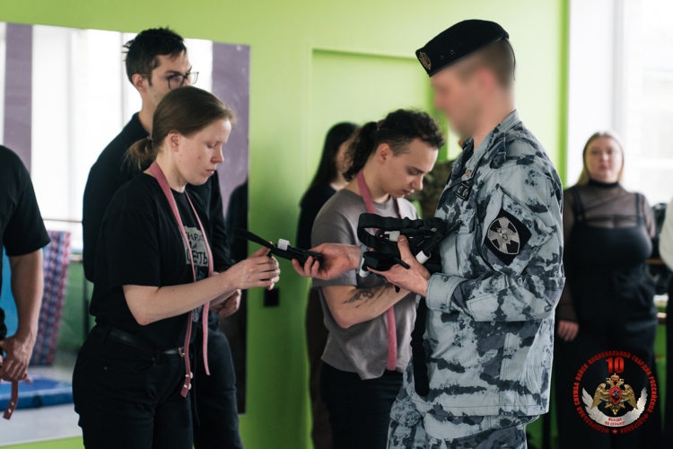 Cотрудники ОМОН «Бастион» приняли участие в военно-спортивном мероприятии «День призывника»
