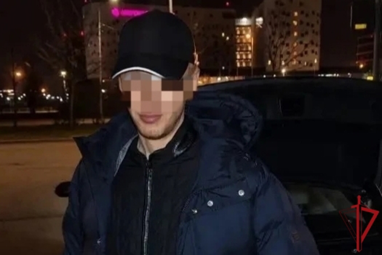 В Московском районе сотрудники Росгвардии задержали правонарушителя, имевшего при себе десятки свертков с синтетическим наркотиком