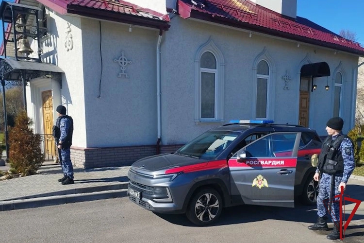 Сотрудники Росгвардии обеспечили правопорядок на мероприятиях, посвященных празднику Светлого Христова Воскресения