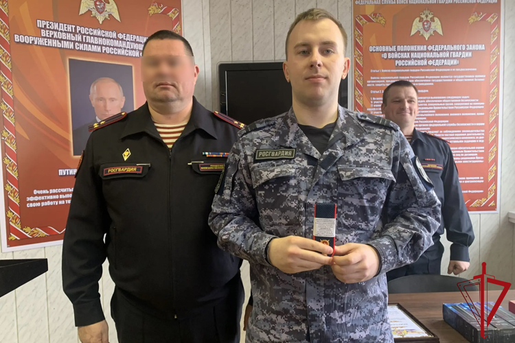 В роте по охране имущества физических и юридических лиц при транспортировке регионального Управления вневедомственной охраны состоялось торжественное совещание