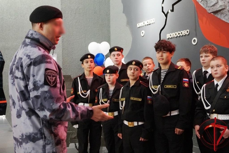 Сотрудники ОМОН "Бастион" приняли участие в международном субботнике на Синявинских высотах