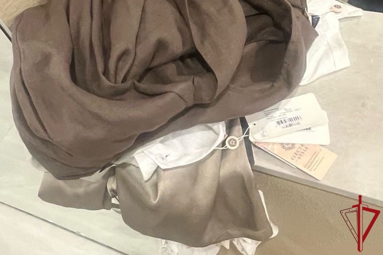 В Центральном районе наряд Росгвардии задержал правонарушительницу, похитившую одежду общей стоимостью более 130 тысяч рублей
