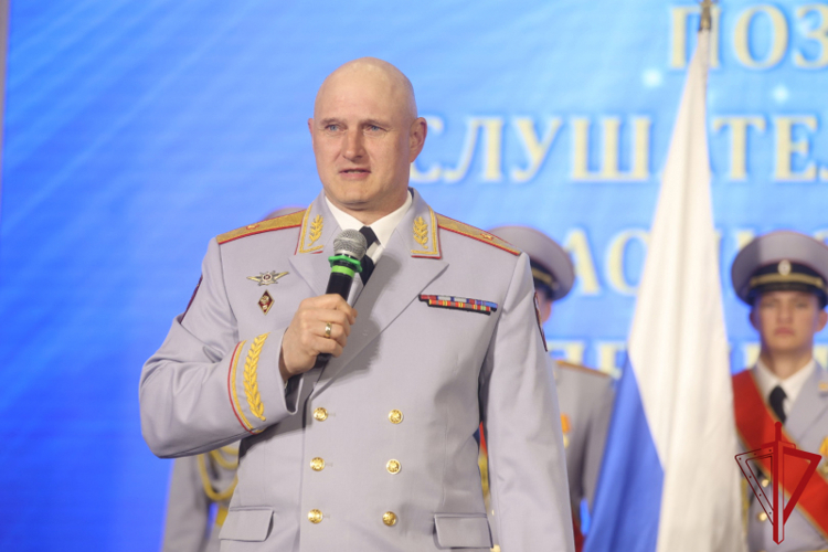 Представители ГУ Росгвардии приняли участие в торжественном выпуске слушателей факультета заочного обучения университета МВД