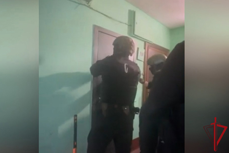 При содействии ОМОН ГУ Росгвардии задержан подросток, совершивший поджог трансформаторной подстанции