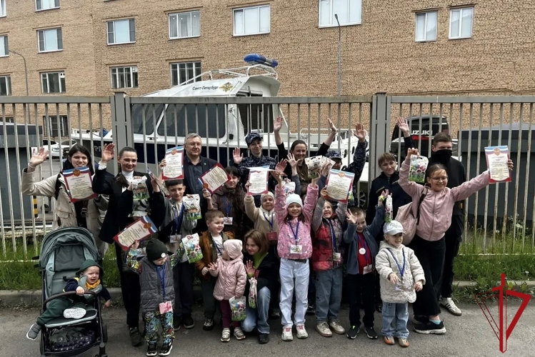 В Петербурге сотрудники Росгвардии провели мероприятия, посвященные Международному дню защиты детей
