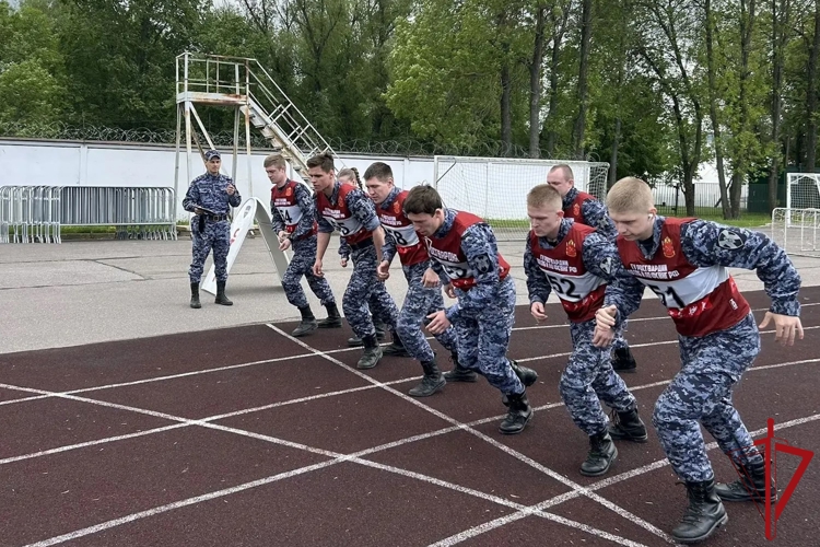 Чемпионат по военно-прикладному спорту прошёл среди подразделений вневедомственной охраны Санкт-Петербурга и Ленобласти