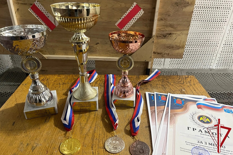 В региональном Управлении вневедомственной охраны прошел открытый чемпионат по стрельбе из боевого ручного стрелкового оружия