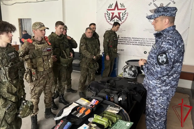 В Санкт-Петербурге представители Росгвардии приняли участие в проведении военно-патриотического мероприятия