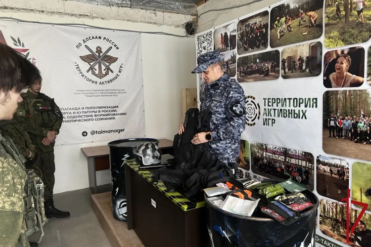 В Санкт-Петербурге представители Росгвардии приняли участие в проведении военно-патриотического мероприятия