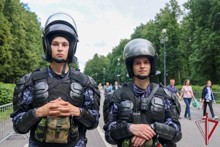 Сотрудники и военнослужащие Росгвардии обеспечили правопорядок при проведении матча "Зенит" - "Химнасия и Эсгрима ЛП"